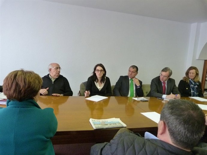 Reunión con representantes de la Cámara de Comercio