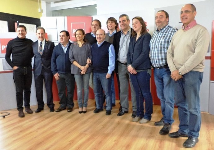 Gaspar Zarrías, en el centro, en la Convención celebrada en Soria