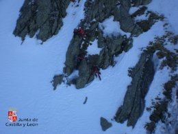 Imgen del rescate en Pico del Lobo (Segovia)