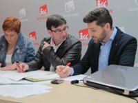 IU no juzga la propuesta de adelanto electoral del PSOE y dice que ellos ya lo pidieron por escrito y con movilizaciones