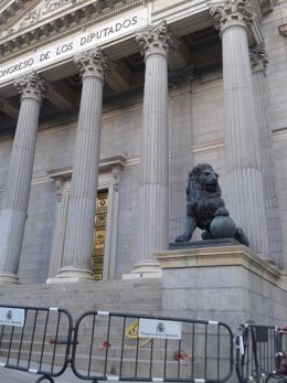 Puerta del Congreso sin andamios 