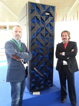 Imagen de los dos socios