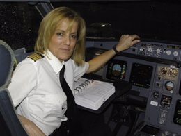 Marta Pérez Aranda, primera mujer comandante Iberia