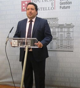 Javier Moliner en rueda de prensa