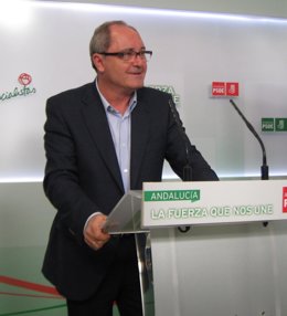 Juan Cornejo, hoy ante los medios