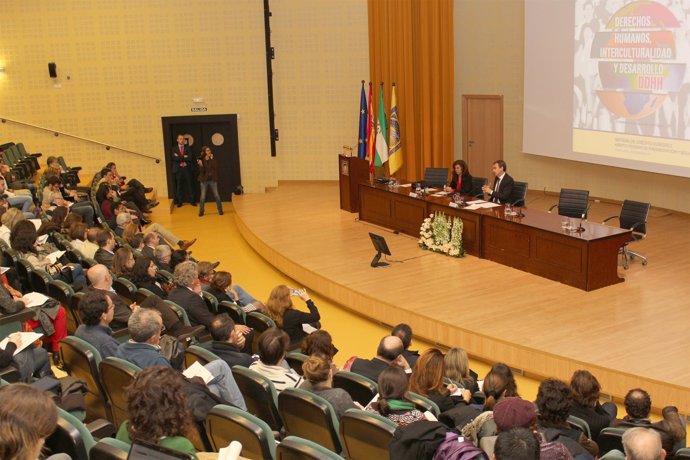 José Luis Rodríguez Zapatero inaugura seminario en la UPO