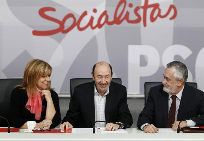 Rubalcaba, Valenciano y Griñén en la Ejecutiva del PSOE