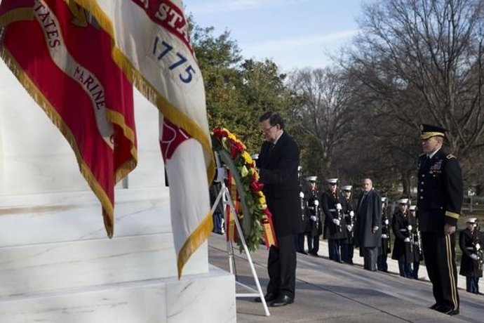 Rajoy en el Cementerio de Arlington (Washington)
