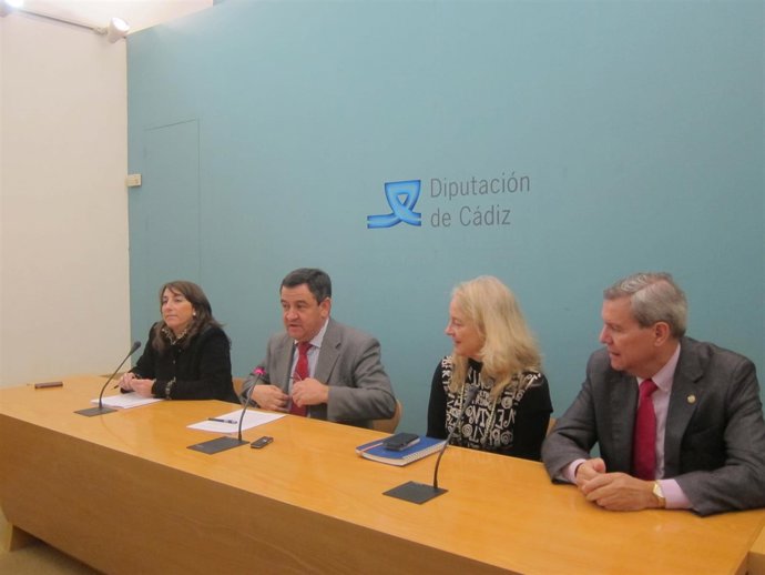 Rueda de prensa para explicar la presencia de Cádiz en Fitur