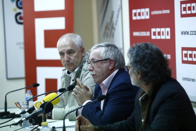 Toxo (CCOO) y Carbonero (CCOO Andalucía) presenta el informe sobre los ERE