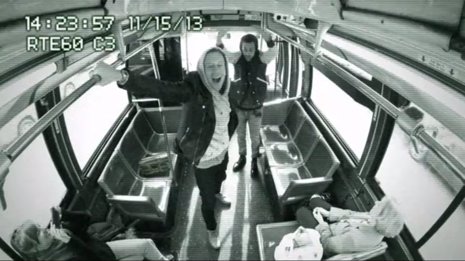 Macklemore y Ryan Lewis se suben a un autobús de Nueva York 