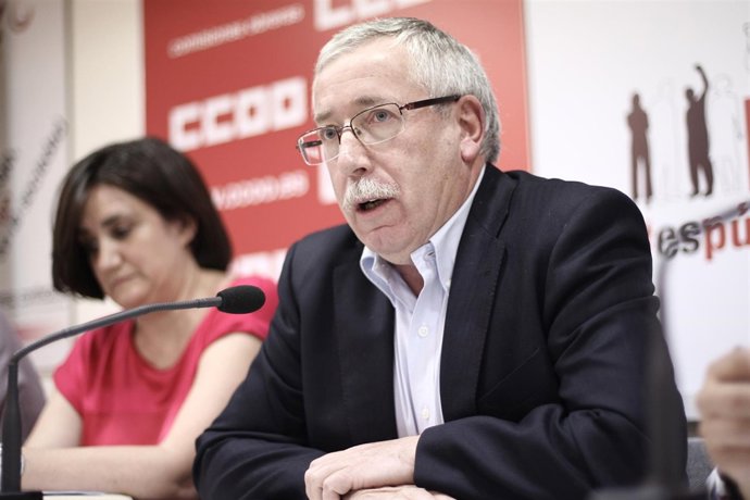 Toxo presenta una campaña de CCOO en defensa de los servicios públicos