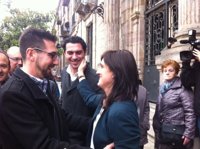 Ruiz Samón, "emocionada" afronta la Alcaldía con "coraje y compromiso"