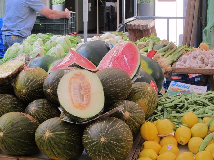 Alimentos y bebidas no alcohólicas subieron un 0,6%