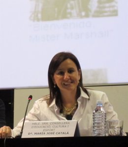 La consellera de Educación, MAría José Català