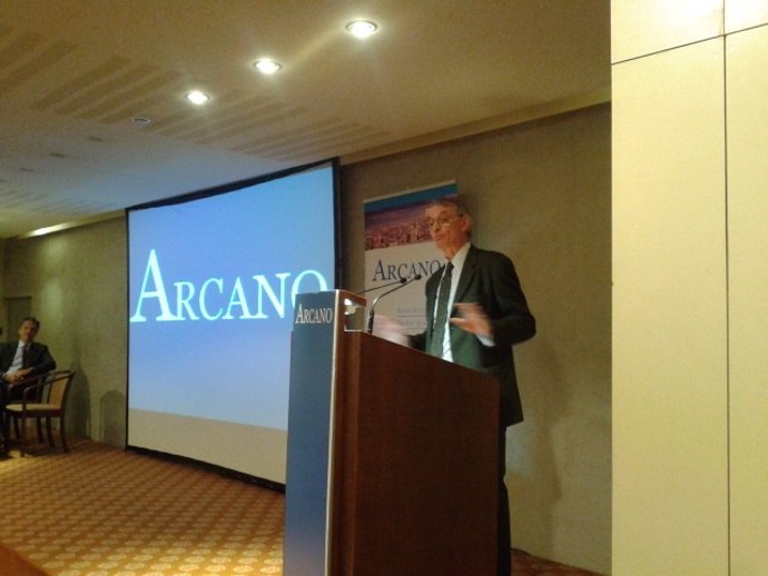 Antón Costas hablando sobre la situación de la economía española el 2014
