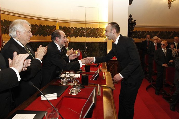 Un estudio del SNS sobre vacunación antigripal en profesionales sanitarios recib