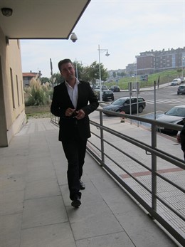 Imagen de archivo del alcalde en su primera declaración como imputado