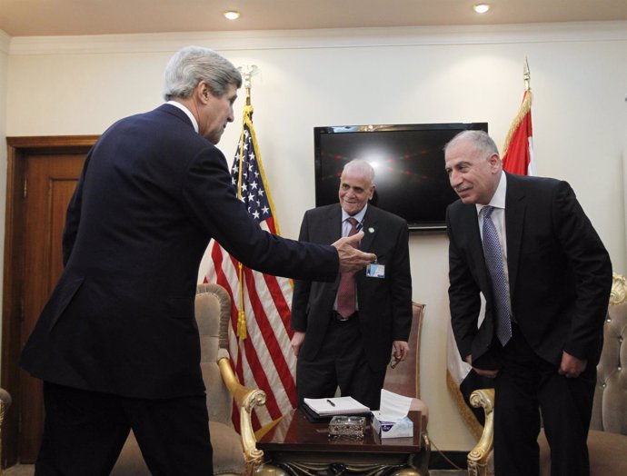 John Kerry y  Osama al-Nujaifi, presidente Parlamento de Irak