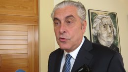 El consejero de Política Territorial e Interior de Aragón, Antonio Suárez