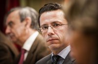 Lasquetty celebra el fin de la huelga de limpieza en el Ramón y Cajal, cuyos efectos "apenas han notado los pacientes"