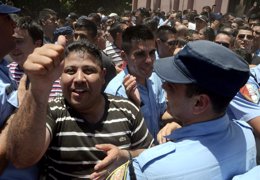 Policía de Córdoba (Argentina) y disturbios, saqueos, protestas