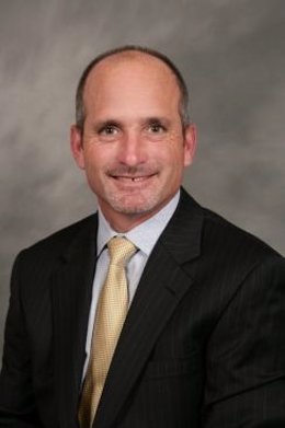 Chuck Stevens, nuevo director financiero de General Motors
