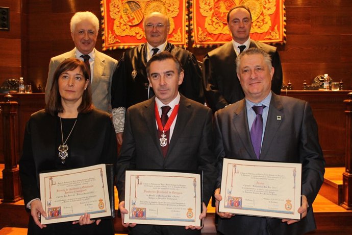 DPZ, Atades y la asistencia jurídica al inmigrante, premiados por los abogados