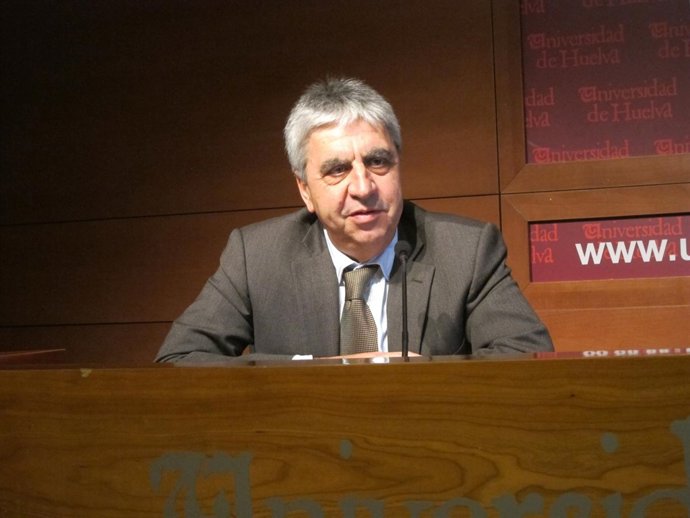 El presidente de la Sociedad Española de Epidemiología Fernando García Benavides