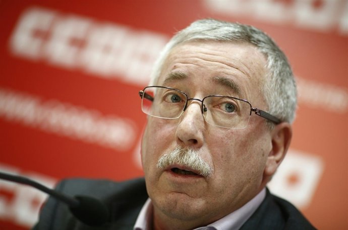 Toxo y la secretaria general de UATAE