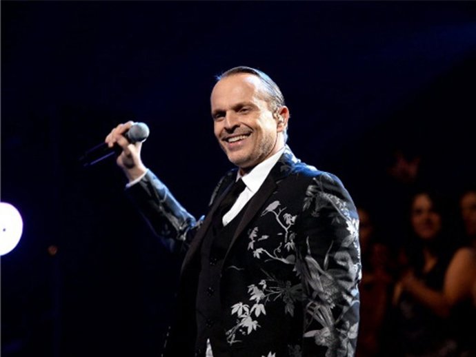 Miguel bosé rompe con su manager