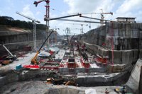 La Autoridad del Canal de Panamá advierte de que "está preparada para seguir adelante con la obra"