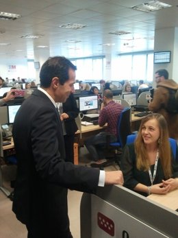 Salvador Victoria, durante su visita al 012      