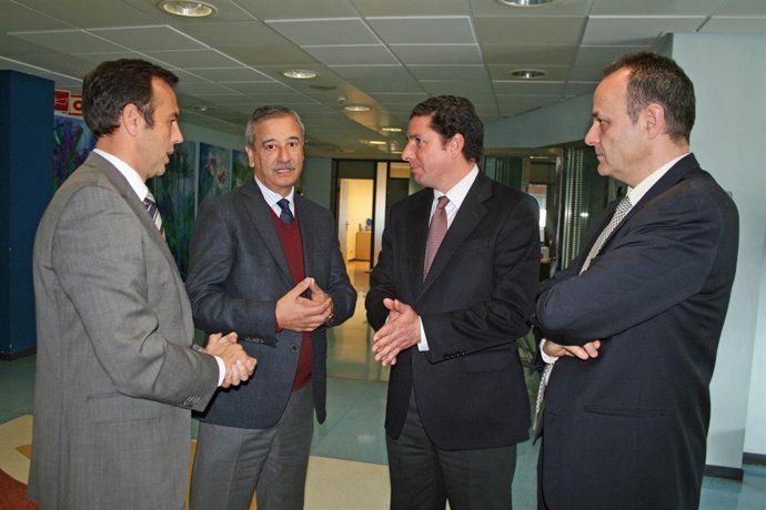 López, Coves, Sevilla y López