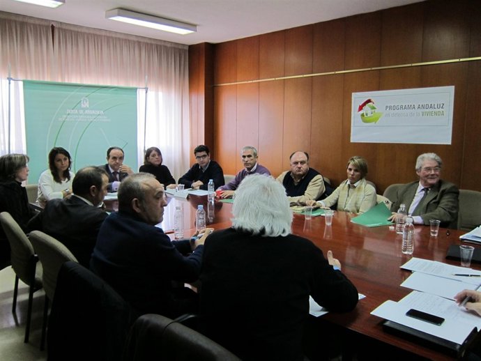 Rodríguez y Cortés (al fondo) en la reunión de este lunes en Córdoba