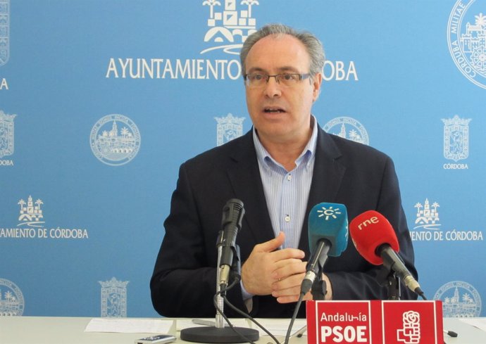 El portavoz socialista en el Ayuntamiento de Córdoba, Juan Pablo Durán