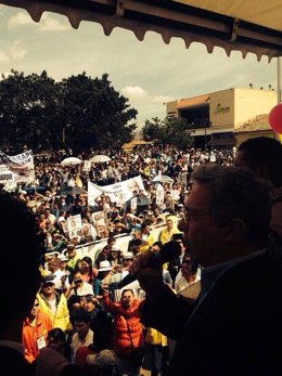 El ex presidente colombiano Álvaro Uribe en un acto electoral en Soacha