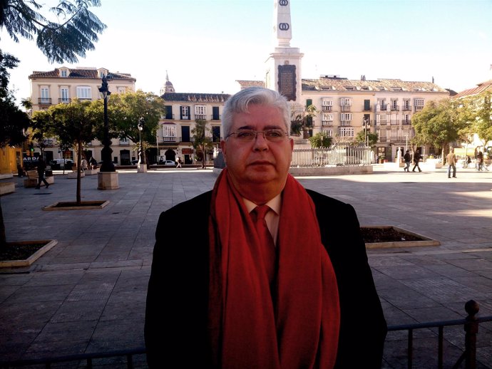 Luis Pareja exsenador exparlametario critica director filamónica
