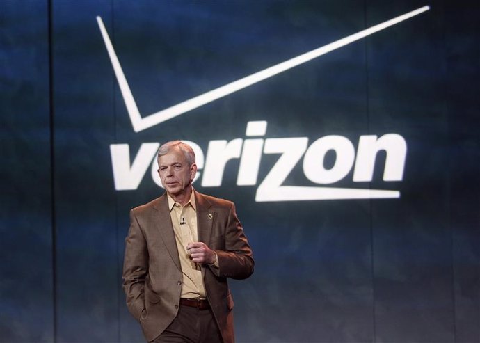 El presidente ejecutivo de Verizon Communications Inc, Lowell McAdam, durante la
