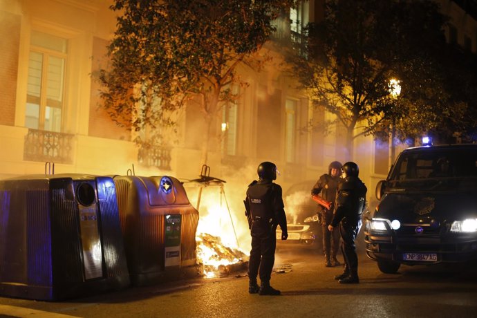 Disturbios en Madrid en la manifestación de apoyo al barrio de Gamonal de Burgos