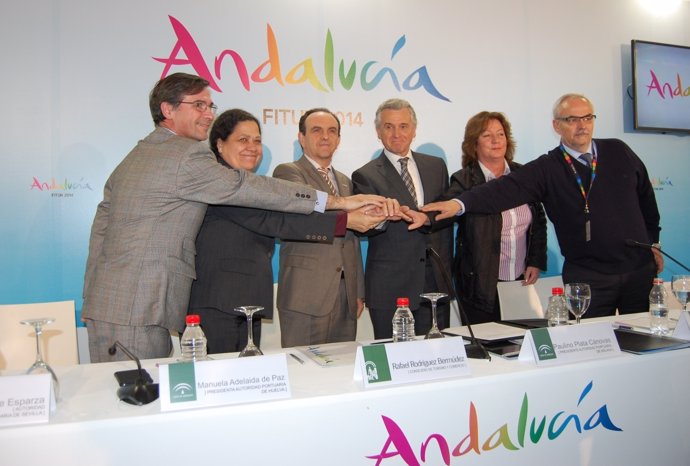 Acuerdo para impulsar el segmento de cruceros en Andalucía