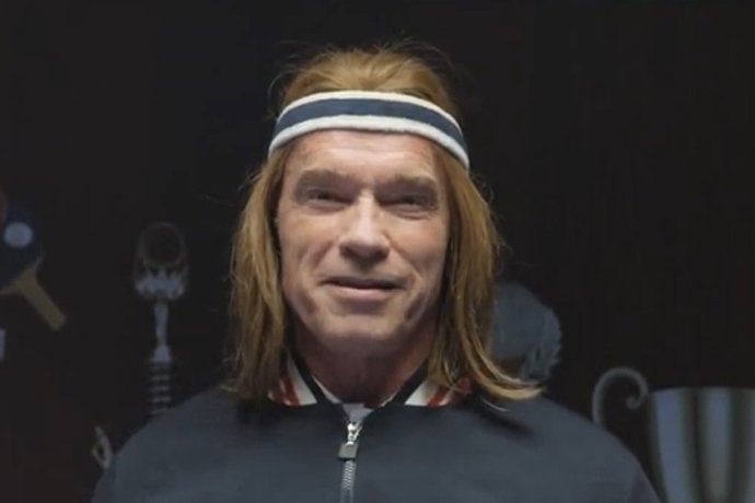 Arnold Schwarzeneger de rubio por 3 millones 