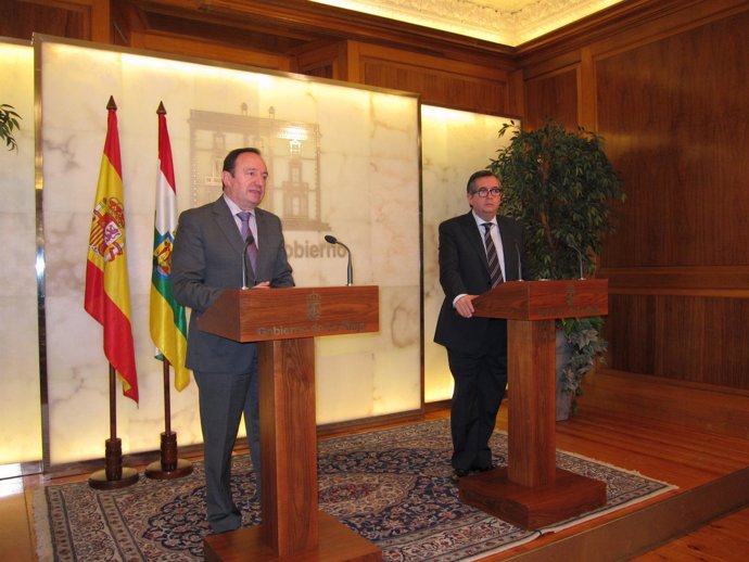 Sanz y Martínez-Portillo comparecen ante lo medios para explicar proyectos