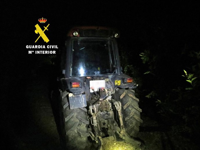 Imagen del tractor sustraído y recuperado