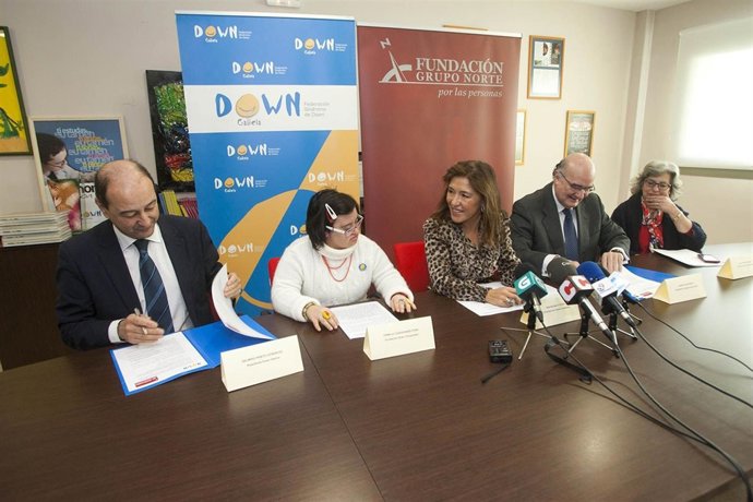 A conselleira de Traballo e Benestar, Beatriz Mato, presidirá a firma dun conven