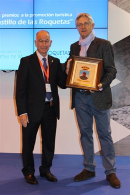 El alcalde de Roquetas de Mar, Gabriel Amat, y el actor Josema Yuste