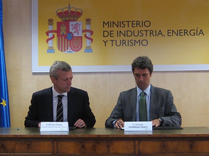Vicepresidente de la Xunta, Alfonso Rueda con Enrique Hernández, 