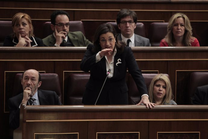 Soraya Rodríguez, con Alfredo Pérez Rubalcaba, Elena Valenciano