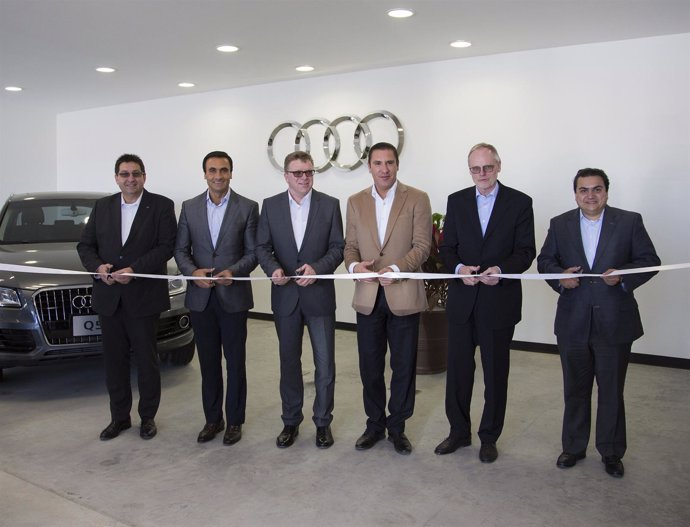 Visita de directivos de Audi a la planta de Puebla