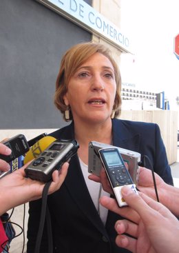 La Candidata Y Secretaria Provincial Del PSPV En Alicante, Ana Barceló
